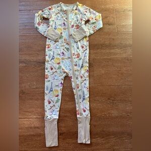 Le Crown Ivory Paris-Themed Zip Footed One-Piece